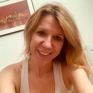 Meet your Posher, Liz